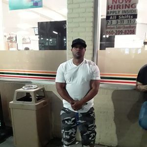 Meet your Posher, Lawrence